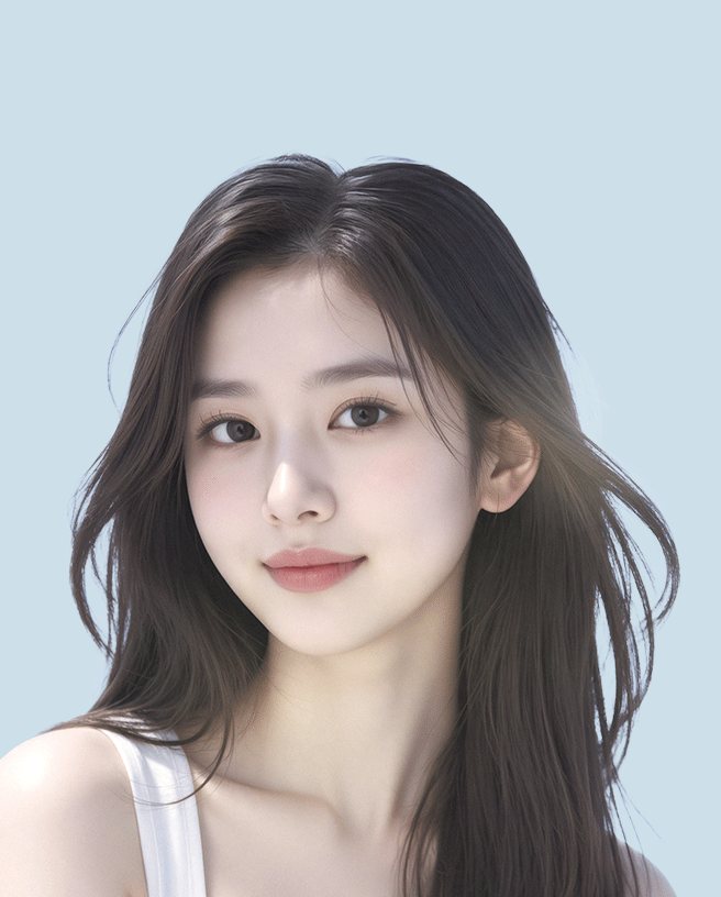 연하늘 배경, 흰 민소매 차림의 긴 웨이브 머리 여성 모델 정면